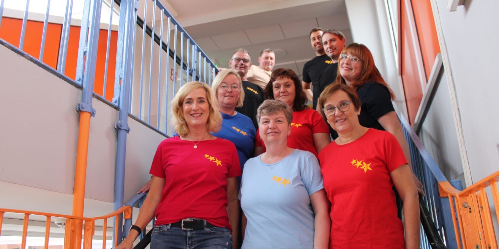 Musiccrew Musicalcrew, © Music Crew Musiccrew Musicalcrew, © Music Crew