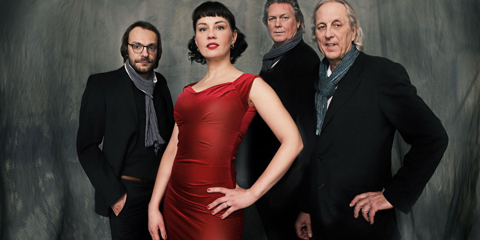 18_22.30 Uhr_Wiese vor der Alten Schule_Session Woman in Boogie & Blues c Uwe Arens, © Uwe Arens 18_22.30 Uhr_Wiese vor der Alten Schule_Session Woman in Boogie & Blues c Uwe Arens, © Uwe Arens