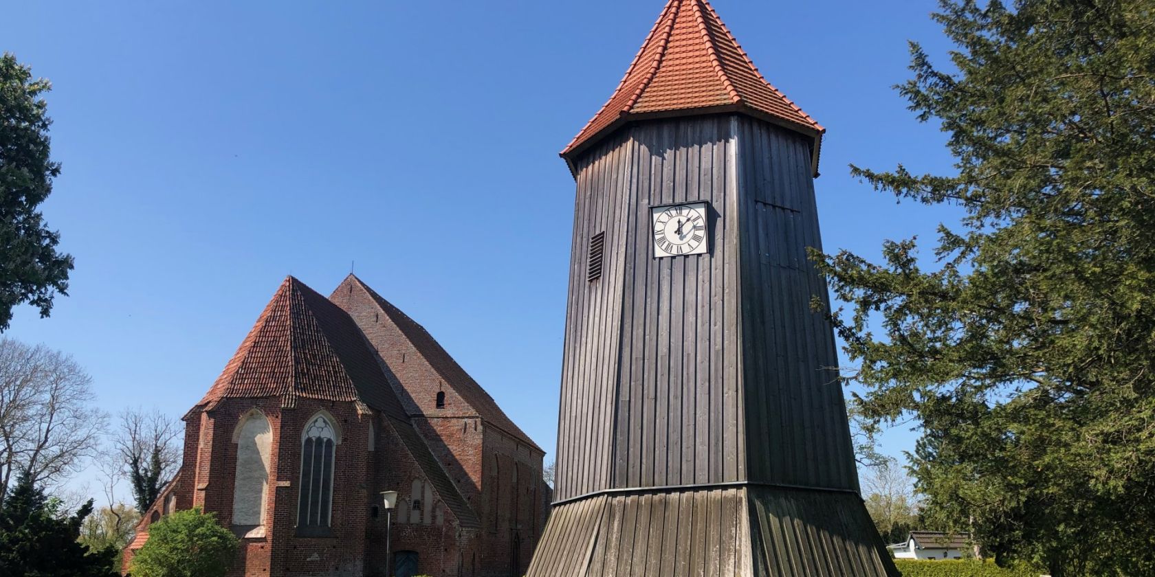 Saale church with bell tower, © Marcel Glasenap Saale church with bell tower, © Marcel Glasenap