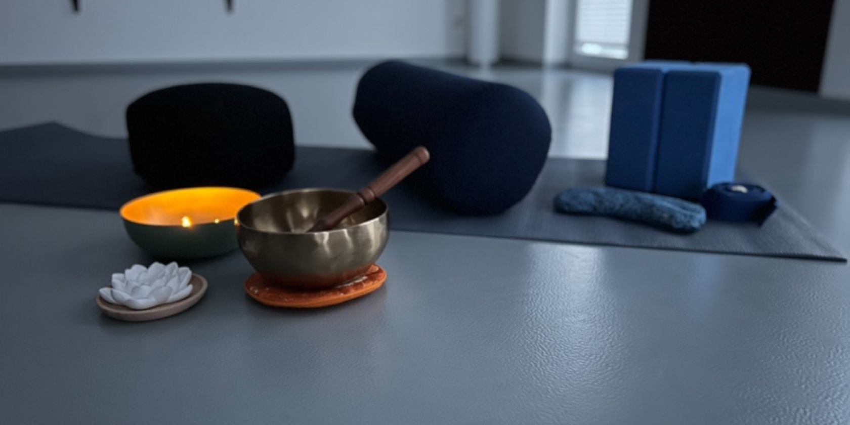 Yoga (Hatha/Yin), © Yin Yoga.jpg Yoga (Hatha/Yin), © Yin Yoga.jpg