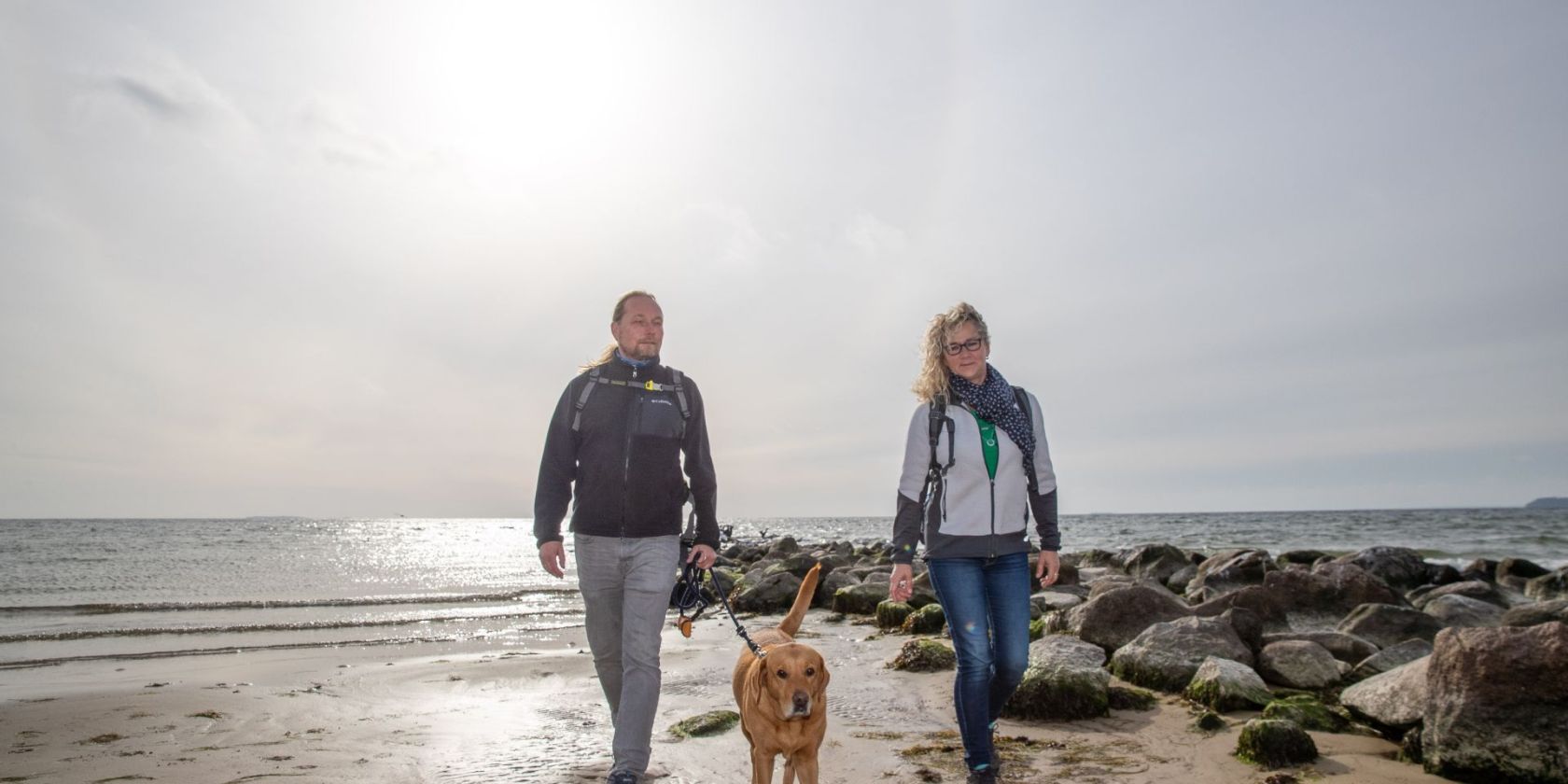 Social Walk mit Hund (c) Kurverwaltung Goehren Martin Stoever, © Kurverwaltung Goehren / Martin Stoever Social Walk mit Hund (c) Kurverwaltung Goehren Martin Stoever, © Kurverwaltung Goehren / Martin Stoever