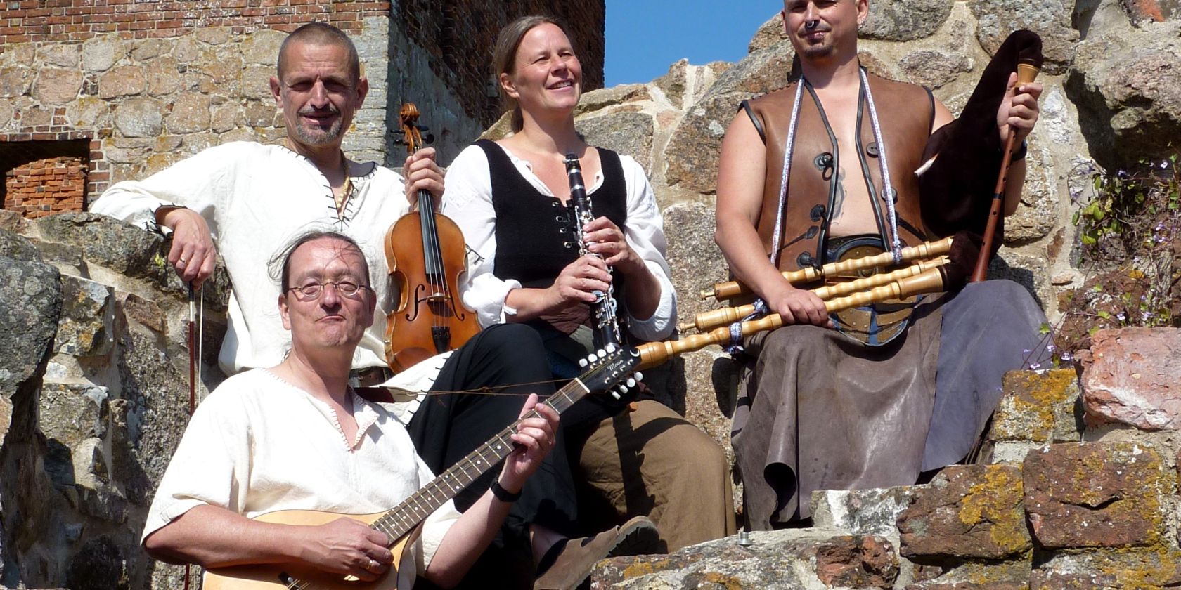 103, © koggenfolk 103, © koggenfolk