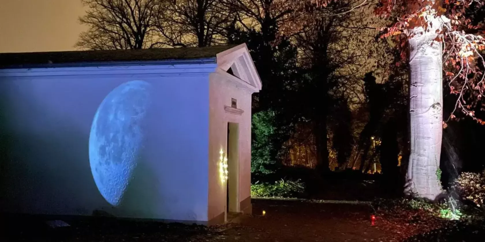 Dr. Anja kretschmer, Friedhofsgeflüster, © Dr. Anja kretschmer, Friedhofsgeflüster Dr. Anja kretschmer, Friedhofsgeflüster, © Dr. Anja kretschmer, Friedhofsgeflüster