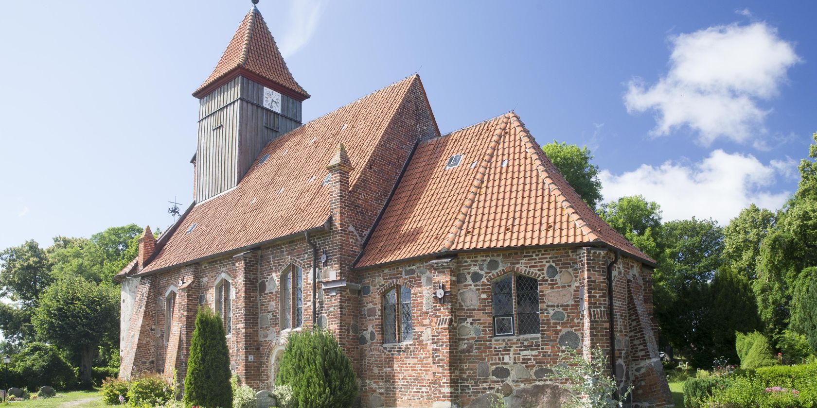 Kirche Middelhagen, © Martin Stöver