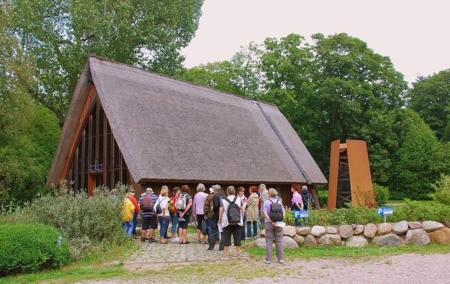 Ortsführung, Schifferkirche Ahrenshoop, © Manfred Konzarek