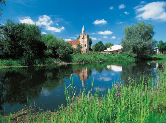 Burg Klempenow, &copy; MVT Grundner