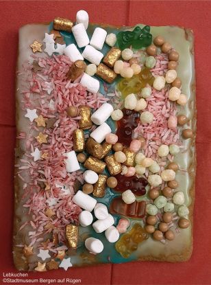 Mitmachaktion "Lebkuchen bemalen", © Stadtmuseum Bergen auf Rügen