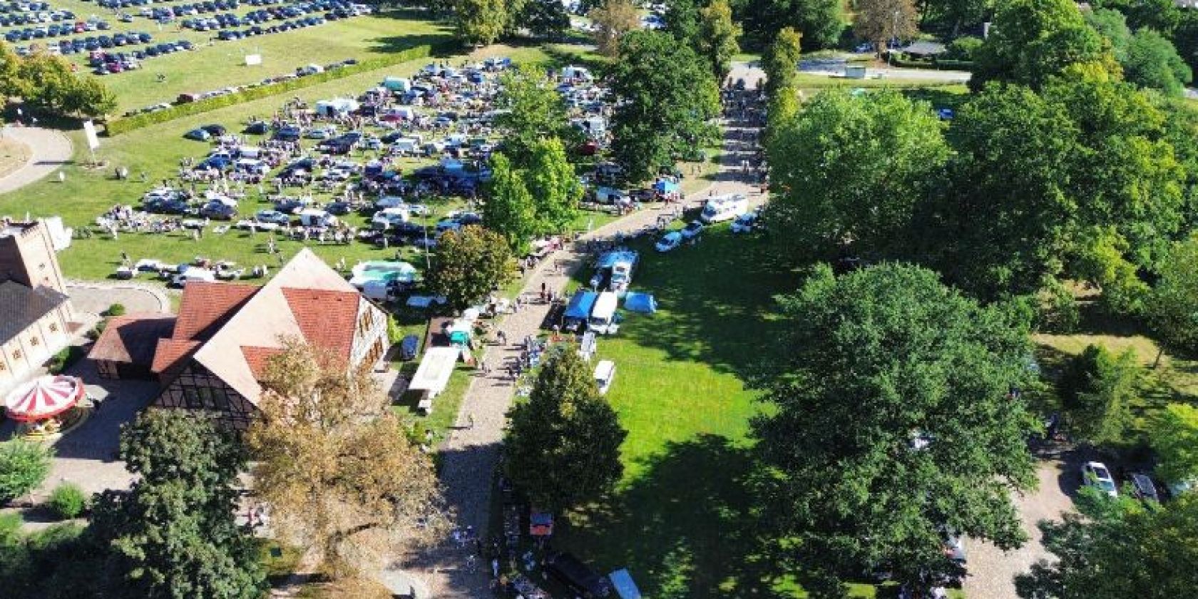 Flohmarkt_001_(1)_800x800, &copy; Schwechower Obstbrennerei GmbH