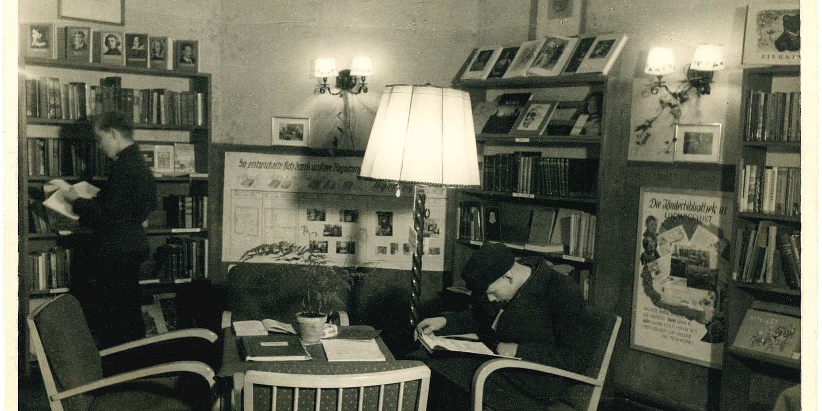 Jugendbibliothek in der Kanalstraße in den 50er Jahren, © Stadtbibliothek Ludwigslust