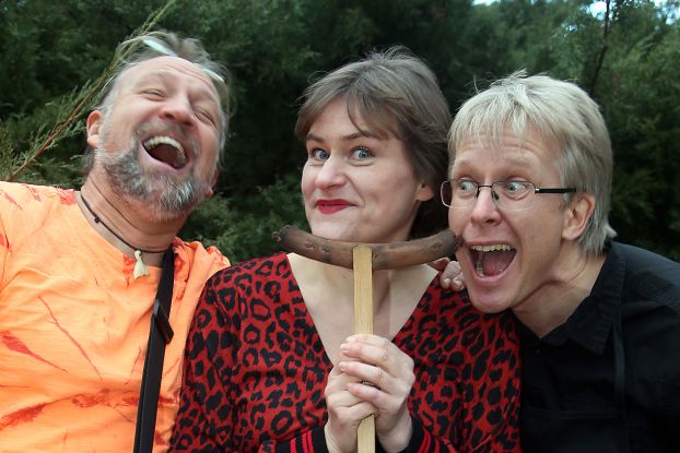 Mann mit Grill sucht Frau mit Kohle, © Kabarett Lachmöwe