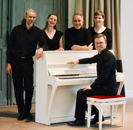 DJAVAS Christmas concert, &copy; KQ