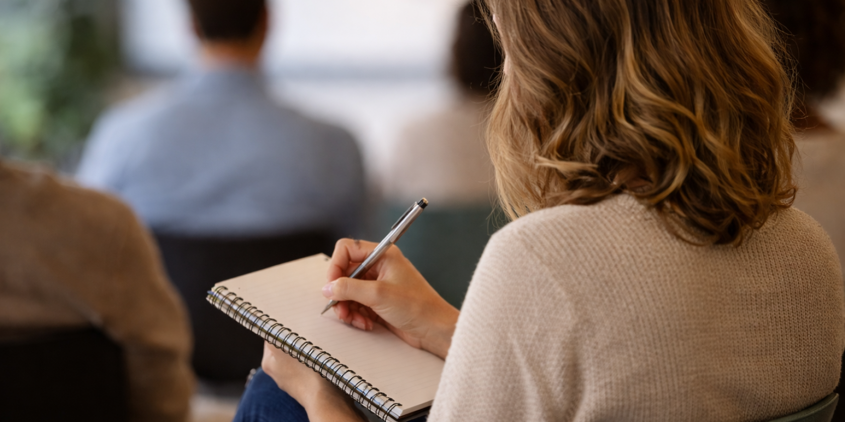 Vortrag_Kostbar_Frauentagswoche, &copy; KI generiert mit ChatGPT