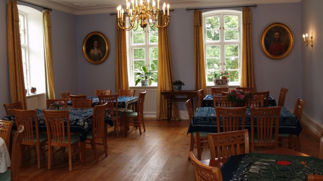 The great hall in the country house Kölzow Castle, © Landhaus Schloss Kölzow/Detlef von der Lühe