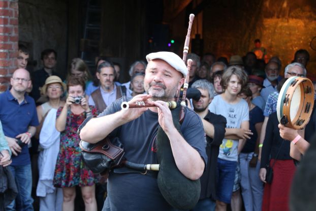 musikalisch, wissenschaftlich, charismatisch, humorvoll. Folgen Sie Ralf Gehler bei einem unterhaltsamen Wandelkonzert!, &copy; Fred-Ingo Pahl
