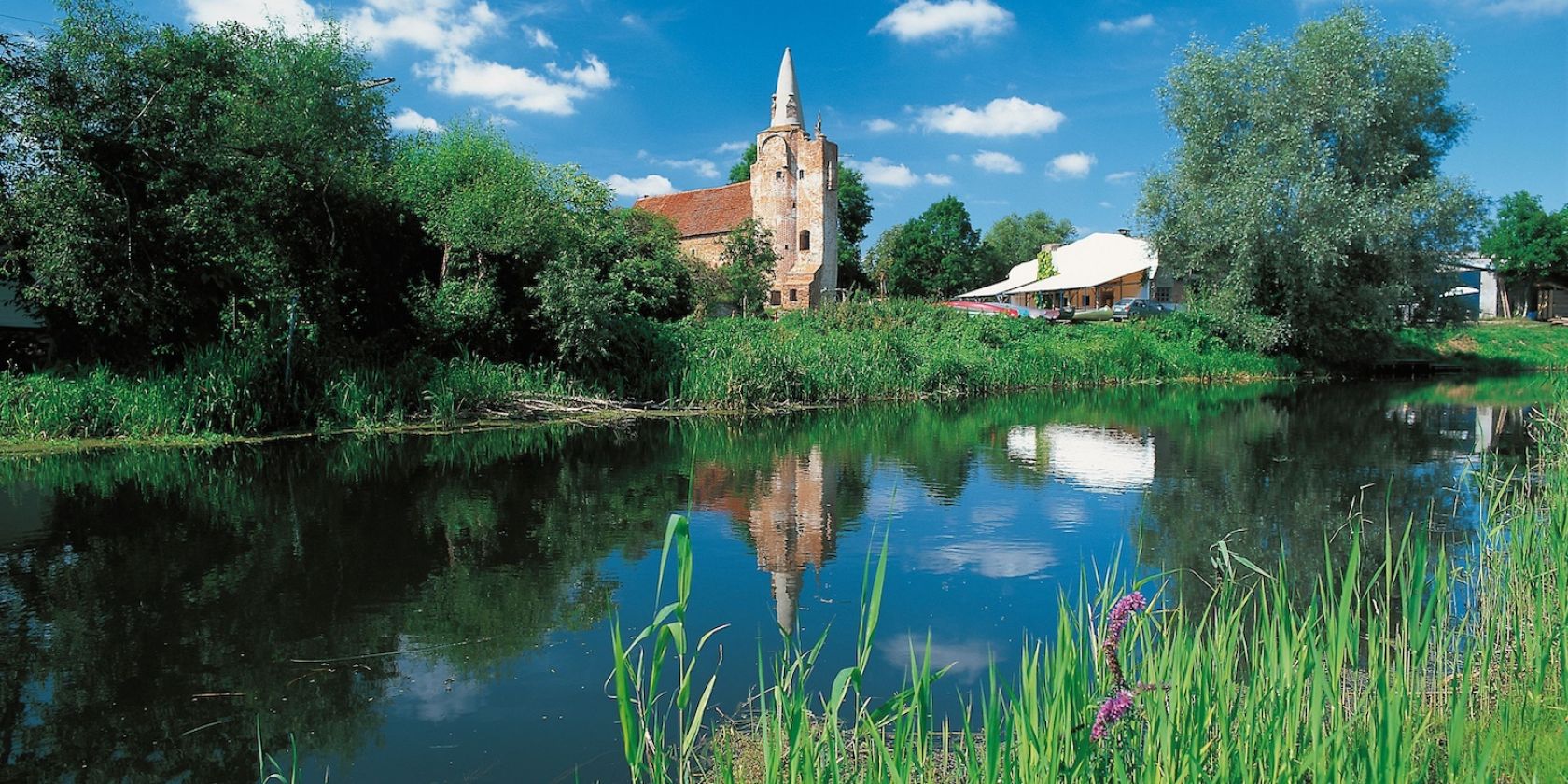 Burg Klempenow, &copy; MVT Grundner