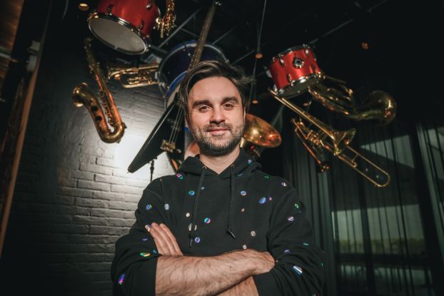 Dr. Pop : Hitverd&auml;chtig &ndash; Die Musik-Comedy-Stand-up-Show!, &copy; Moritz &rsaquo;Mumpi&lsaquo; K&uuml;nster