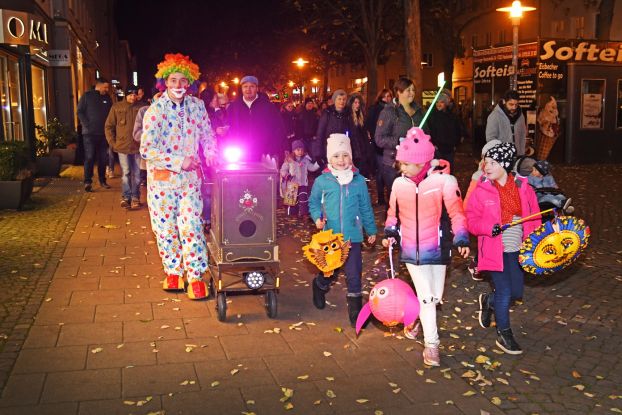 Bild NB Glühwürmchen, © Die Stadtmagneten e. V.