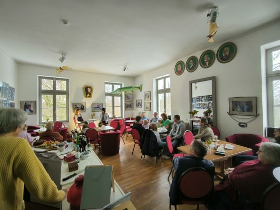 Lesung im Theater-Café des ThUSCH Foto Jana Koch, © Jana Koch