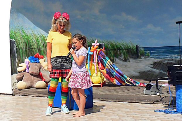 Ostern auf dem Promenadenplatz, &copy; sing ein Lied - seebad loddin (1).jpg