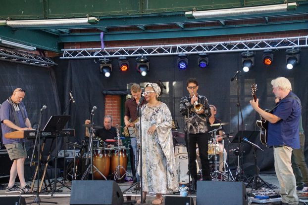 Angelika Weiz & Band