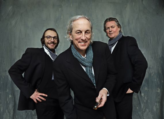 10_17 Uhr_Zum Strandläufer_The Boogie Shakers Trio c Uwe Arens, &copy; Uwe Arens