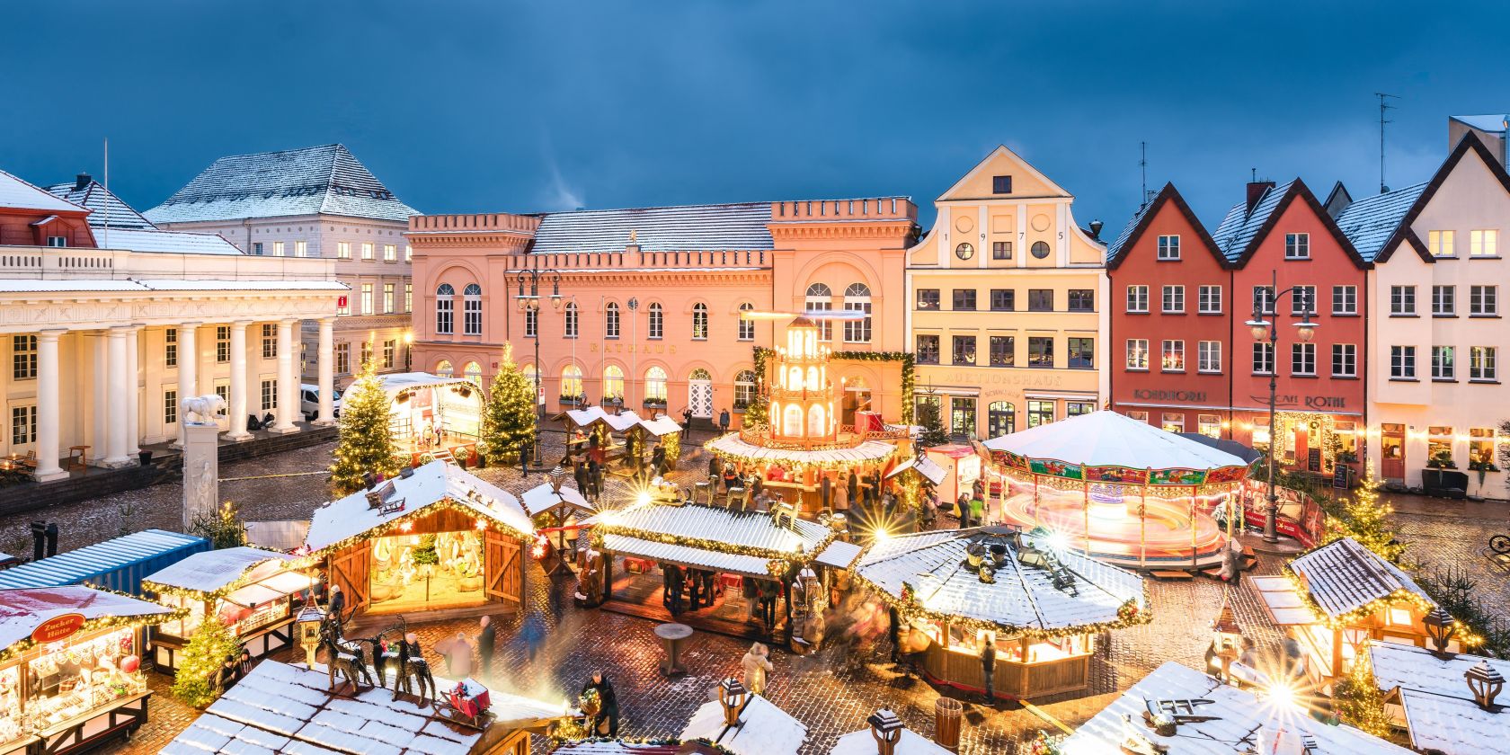 Weihnachtsmarkt Schwerin, Marktplatz, © TMV/Gross