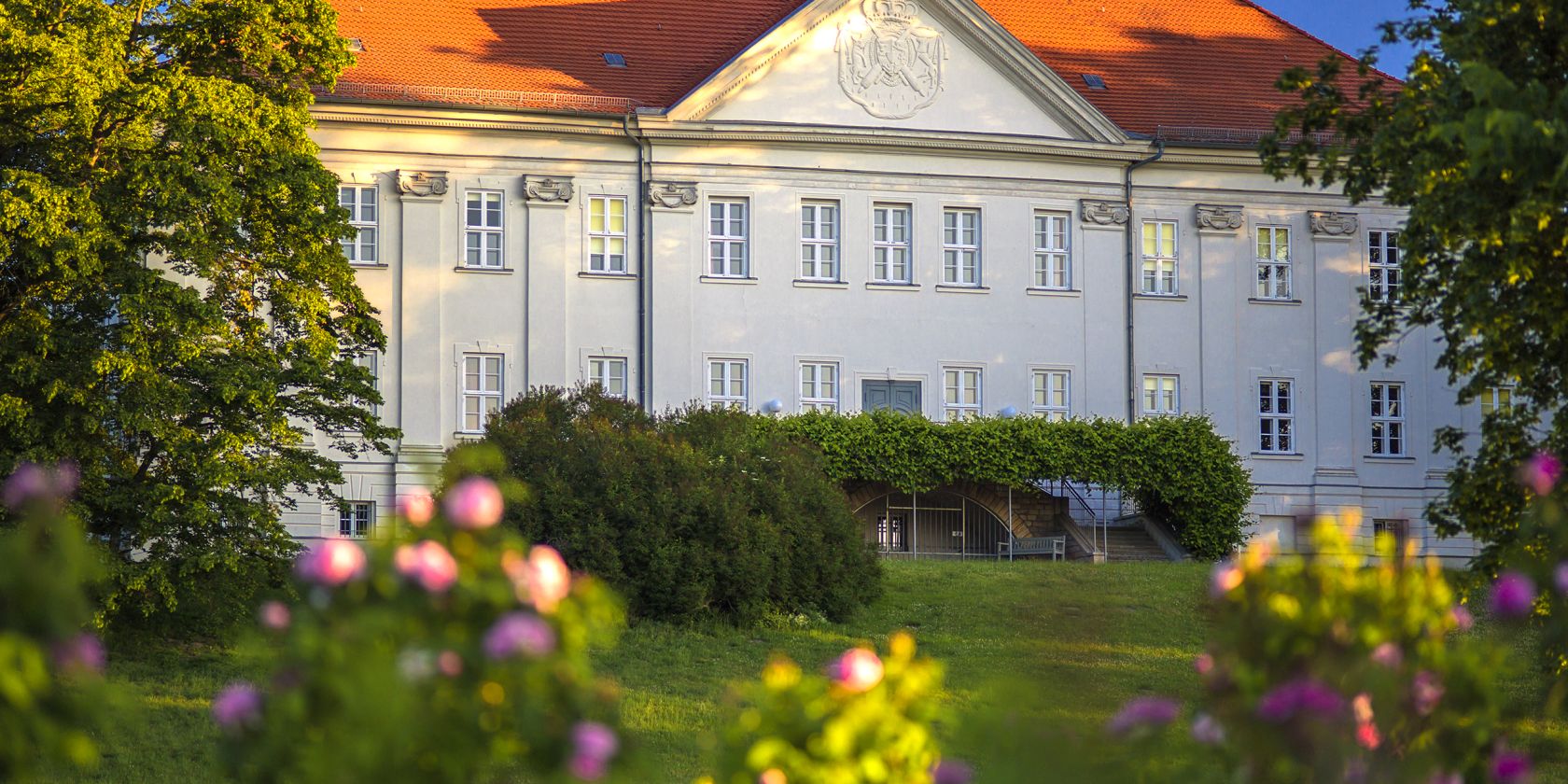 Schloss Hohenzieritz, © Timm Allrich