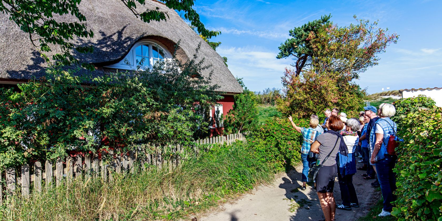 Ortsf&uuml;hrung durch das Ostseebad Ahrenshoop, &copy; ostsee-kuestenbilder.de