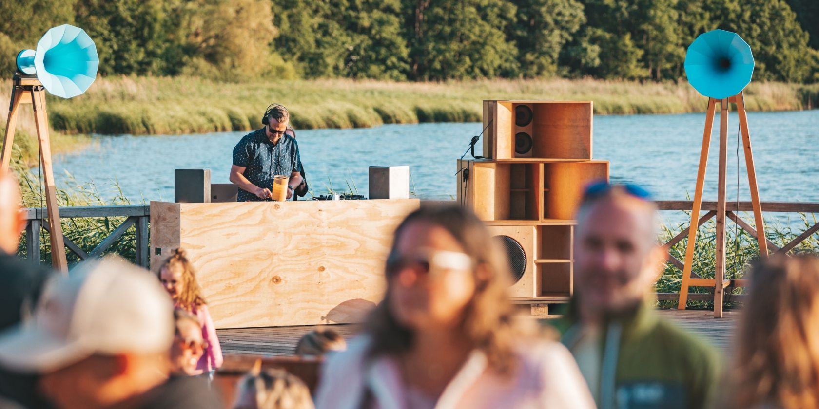 Schmachter Lounge: Earney · Frau Mü, © Binzer Bucht Tourismus