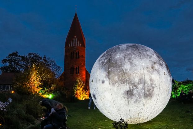 Lichterzauber im Klützer Stadtgarten, © Helmut Strauß