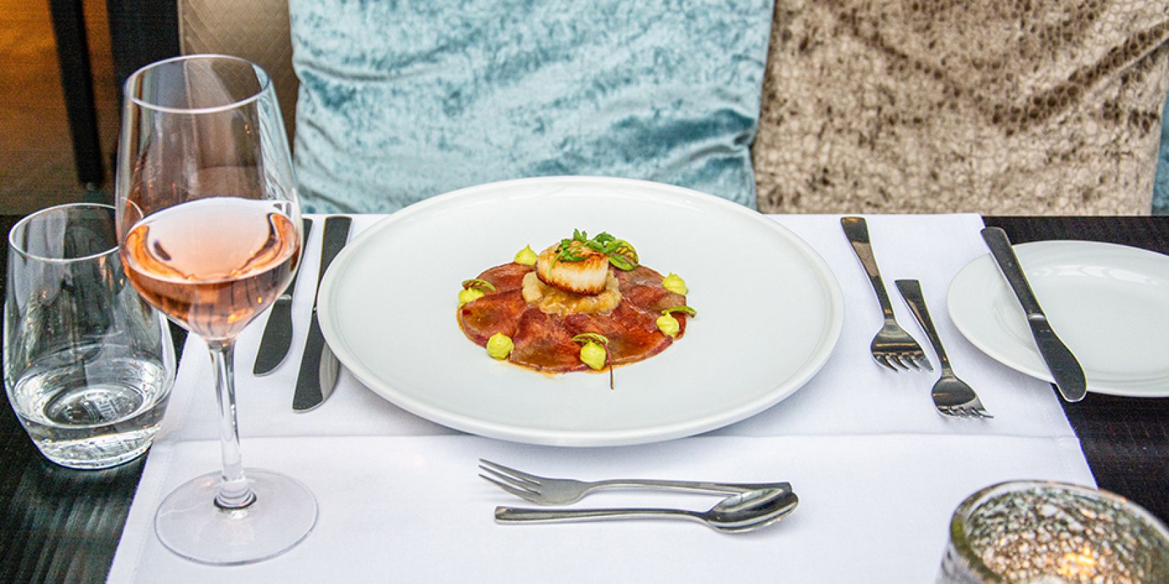 Restaurant Martinus Men&uuml;, &copy; Van der Valk Golfhotel Serrahn