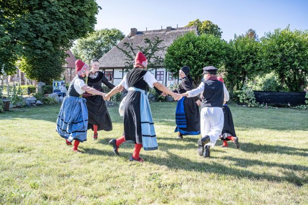 M&ouml;nchguter Trachtengruppe, &copy; Lars Wehrmann