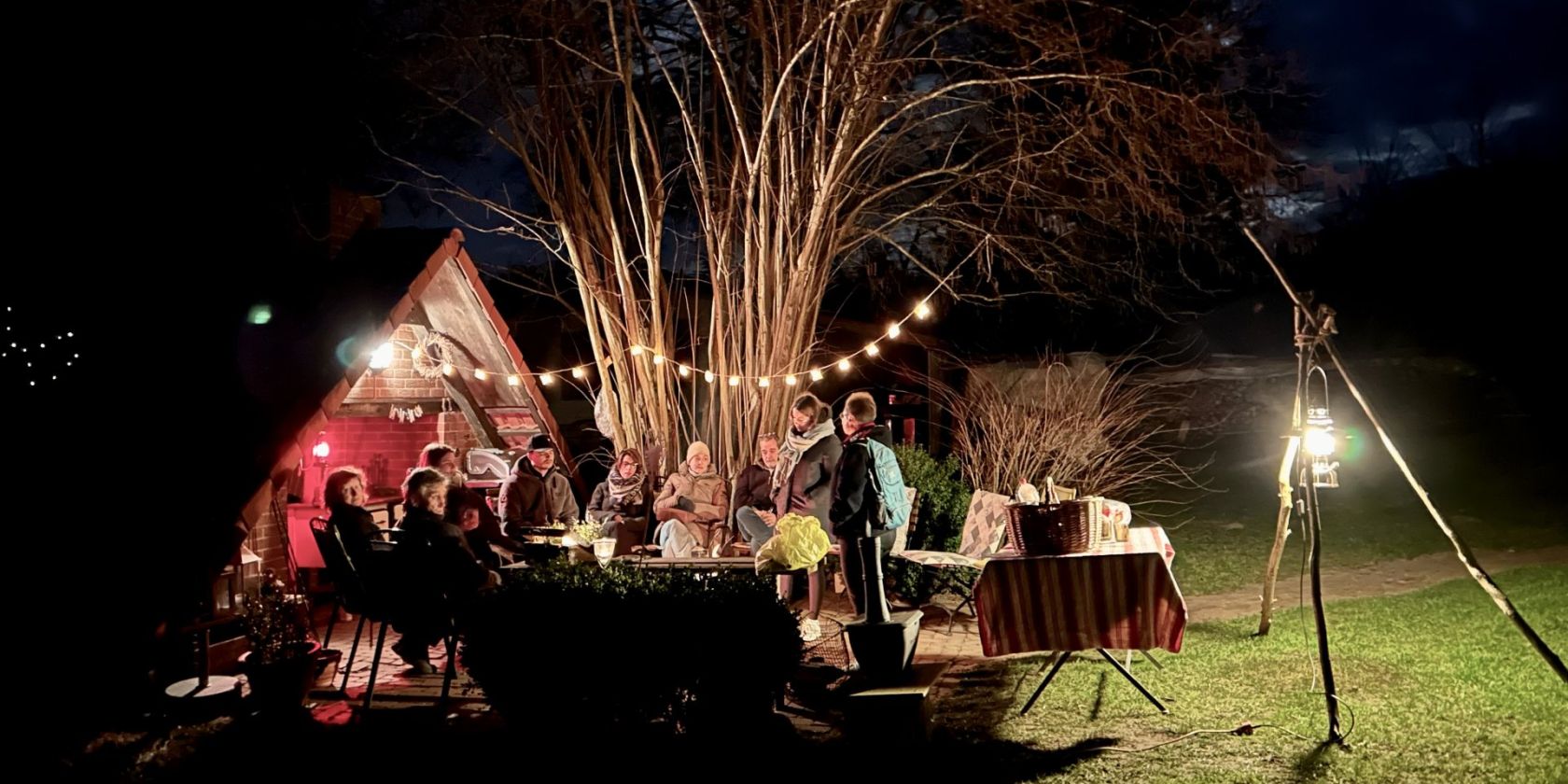 K&auml;sefondue am offenen Feuer, &copy; Britta Daedelow-Seydl