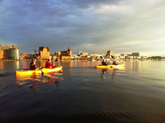 Abendstimmung im Rostocker Stadthafen, &copy; Ronald Kley