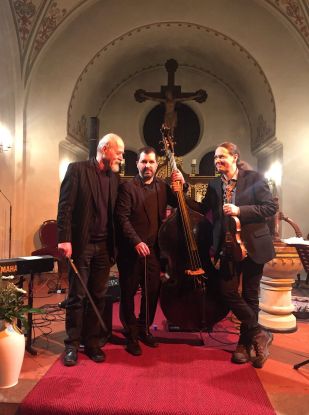 Troestesang, &copy; Tr&oslash;stesang