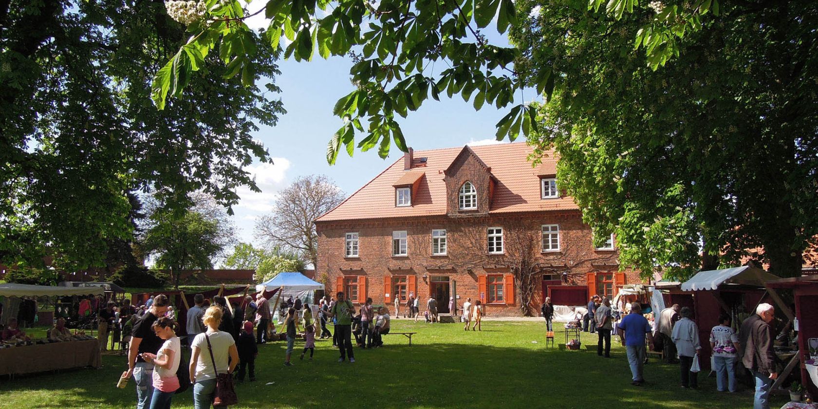 BEM-Festung D&ouml;mitz Markttreiben, &copy; D.Foitl&auml;nger