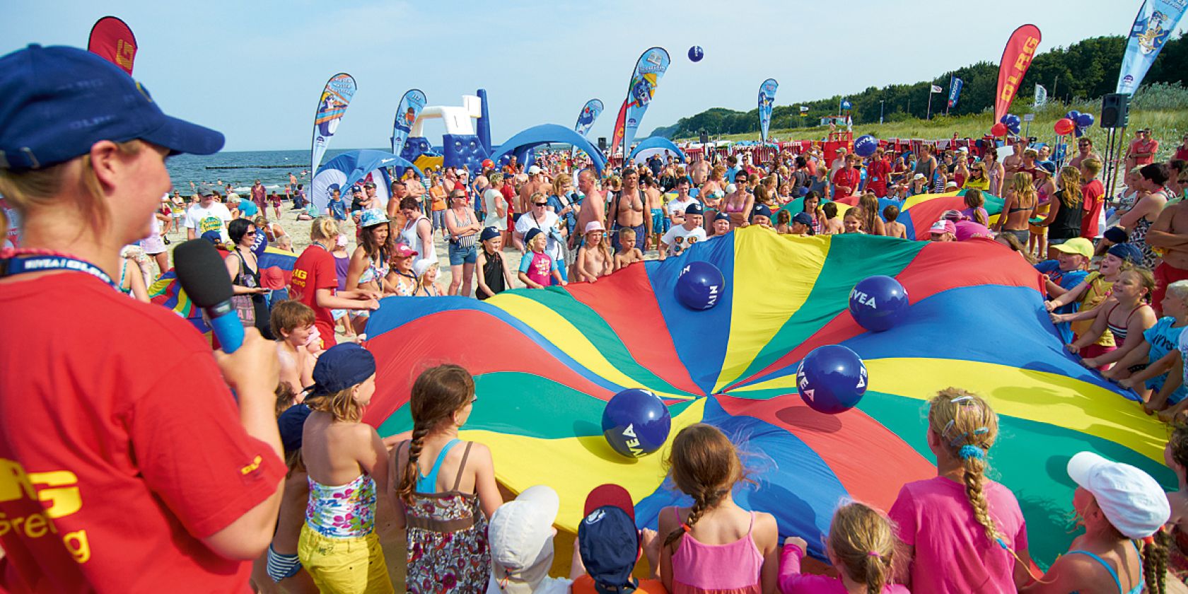 Aktionstag der Wasserwacht "Mit Sicherheit am Wasser", &copy; Strandfest_Web_Re_2 Fotos DLRGNIVEA.jpg